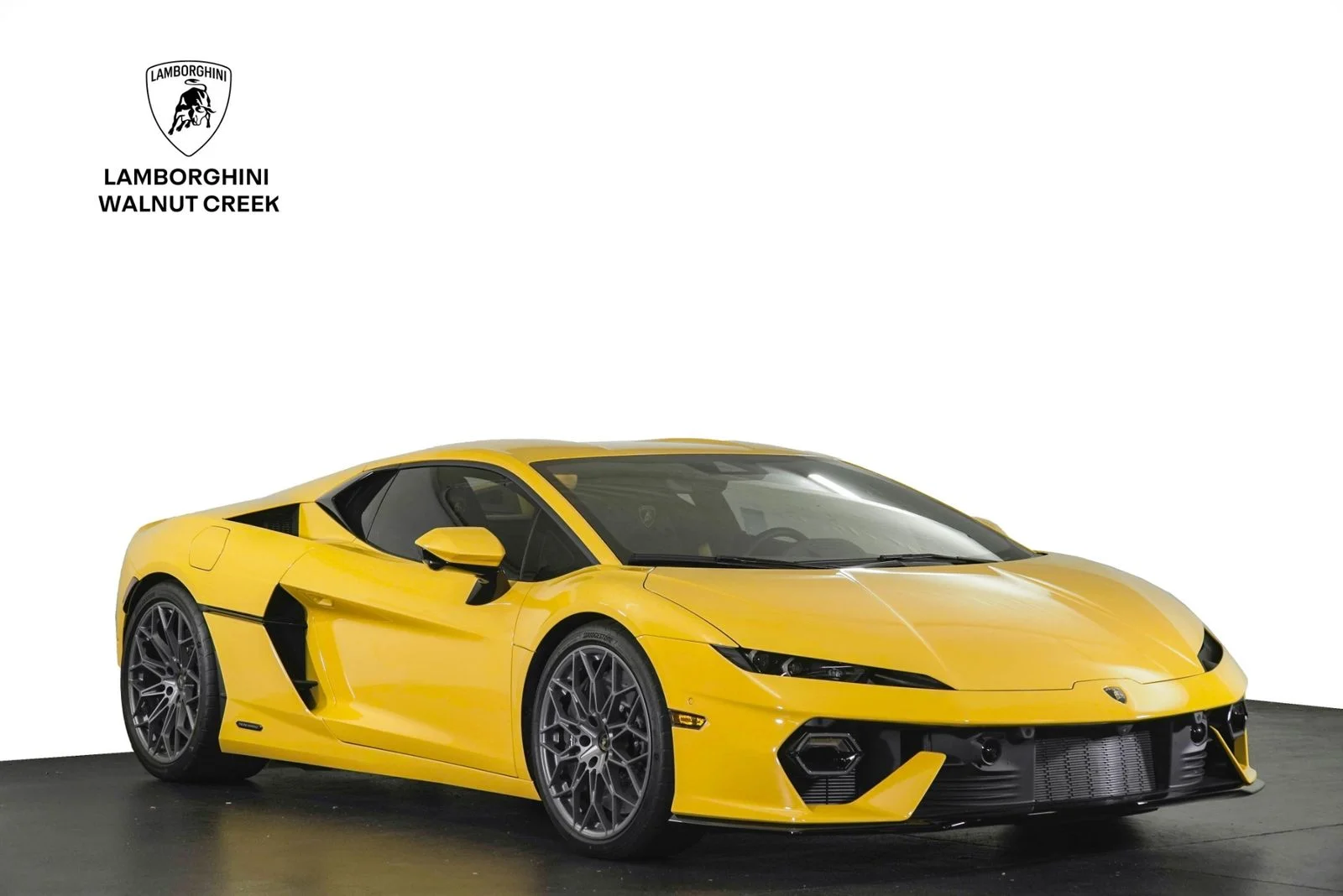 2026 Lamborghini Temerario Base