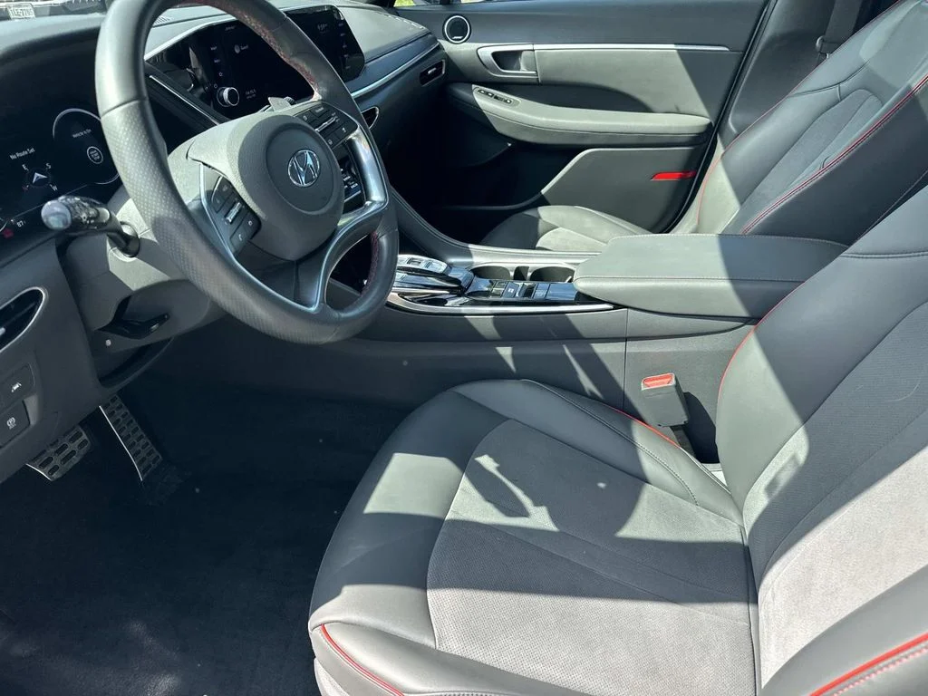 Used 2021 Gray Hyundai SEL Plus image 19