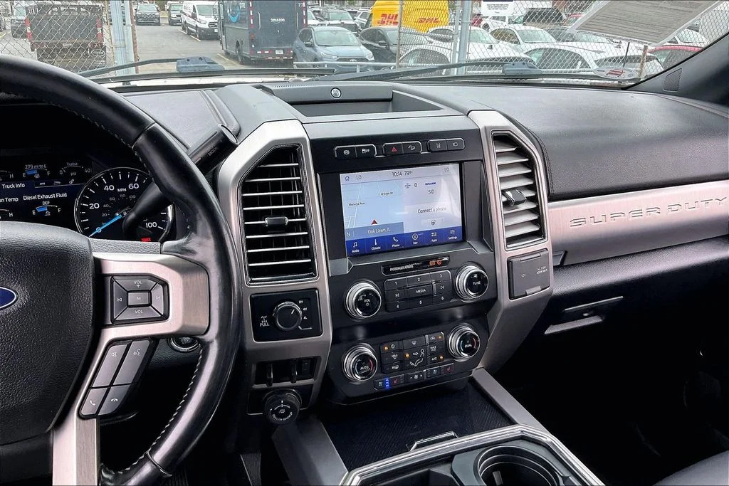 Used 2020 White Ford Platinum image 5