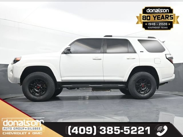 Used 2022 White Toyota SR5 Premium image 15
