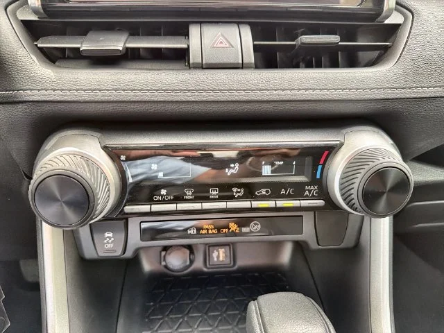 Used 2023 White Toyota LE image 19