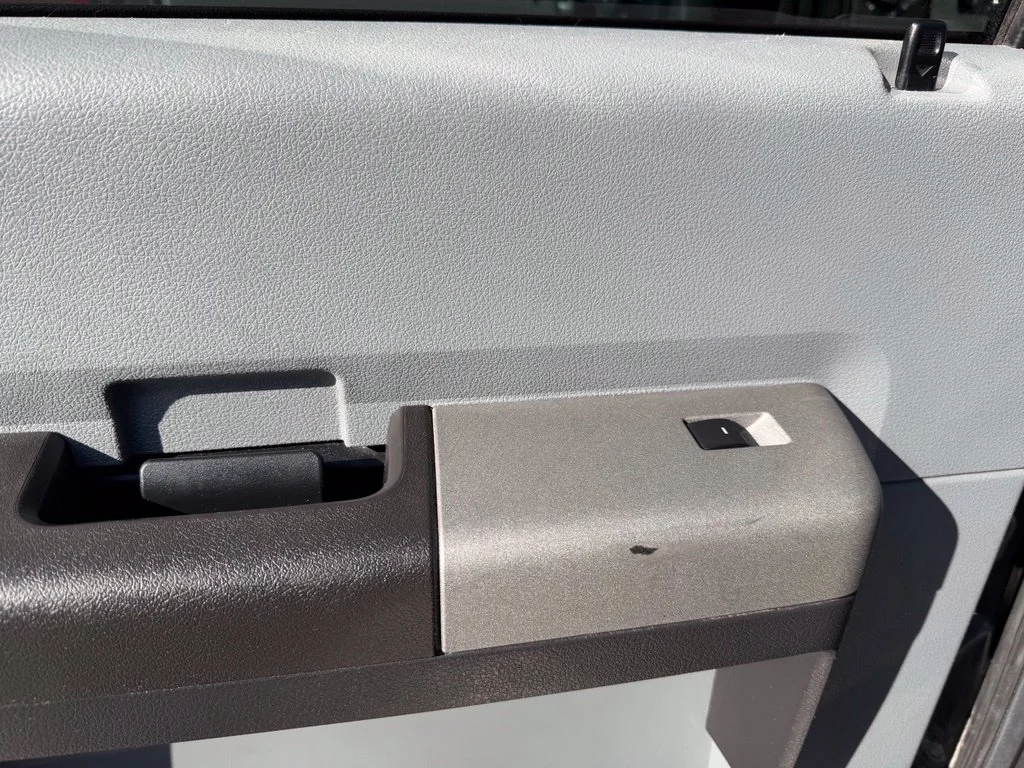 Used 2016 Gray Ford XLT image 18