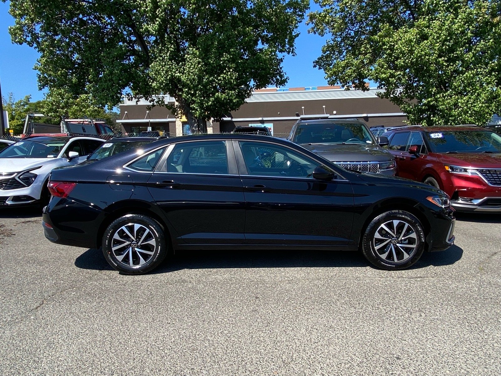 3VW5W7BU0TM010216