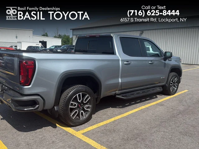 2023 GMC Sierra 1500 AT4