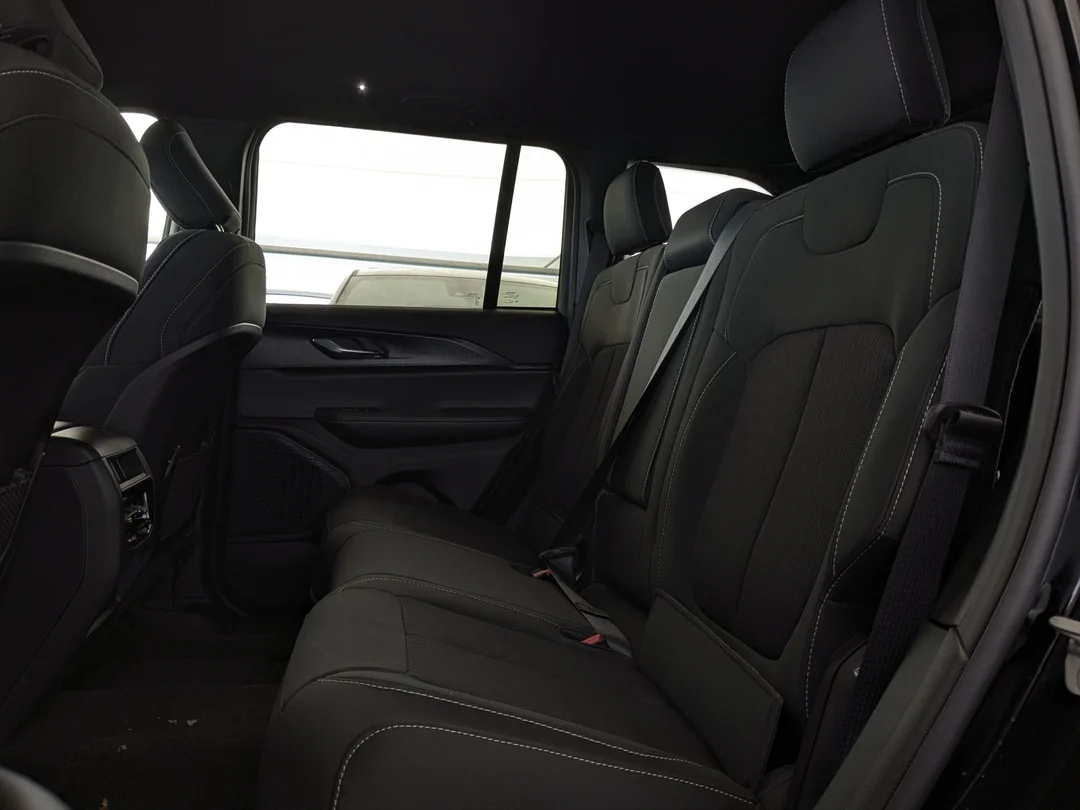 New 2026 Black Jeep Laredo - - 4x4 - Classic Theme - Heated Seats - Heated Steering - Remote Start & More! image 24