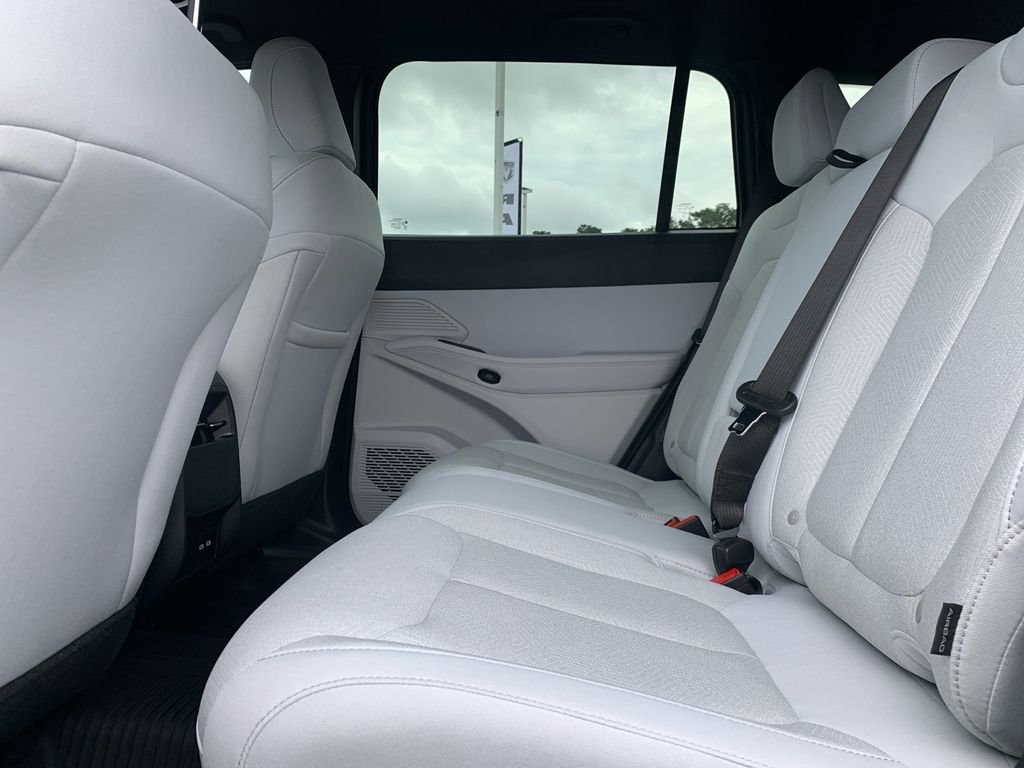 New 2026 Sting-Gray Clear-Coat Exterior Paint Jeep Laredo image 23