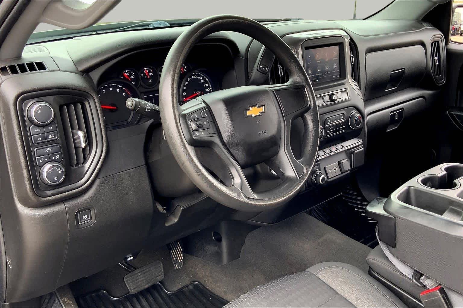 Used 2022 Dark Ash Metallic Chevrolet Custom image 17