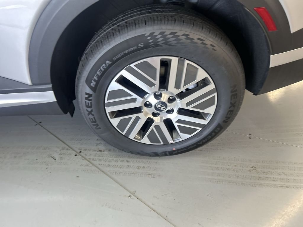 New 2026 Silver Metallic Hyundai SEL 8P image 33