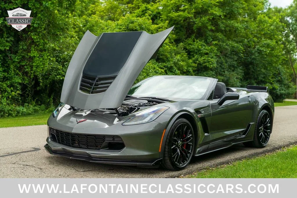 Used 2015 Gray Chevrolet Z06 image 5