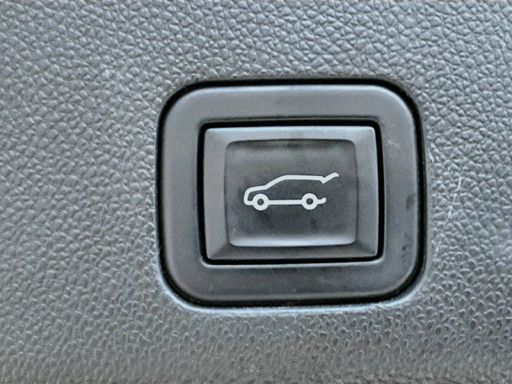 Used 2024 Black Chevrolet Z71 image 32