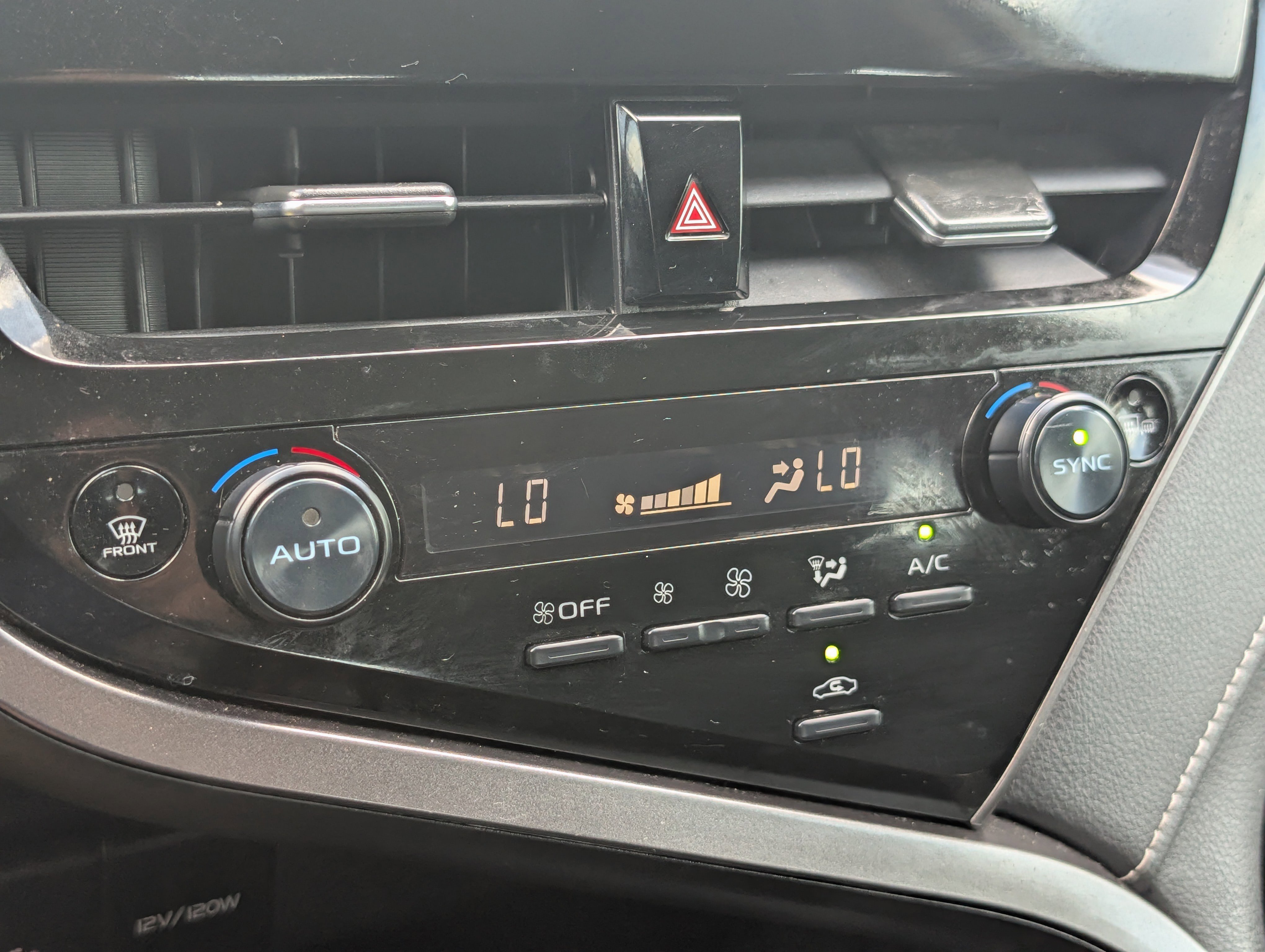 Used 2024 Ice Toyota SE image 20