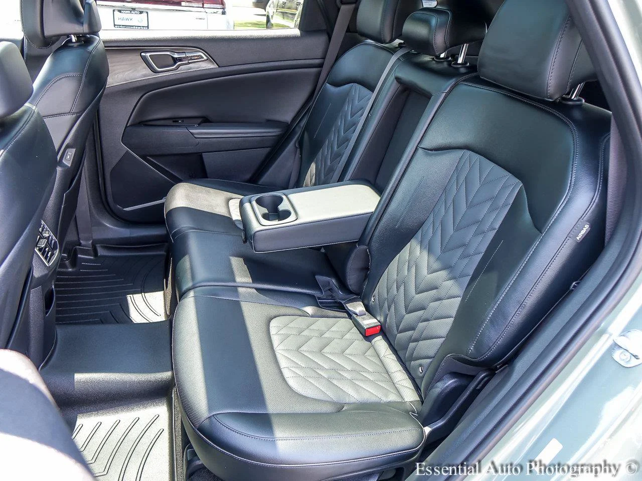 Used 2024 Jungle Green Kia X-Line image 9