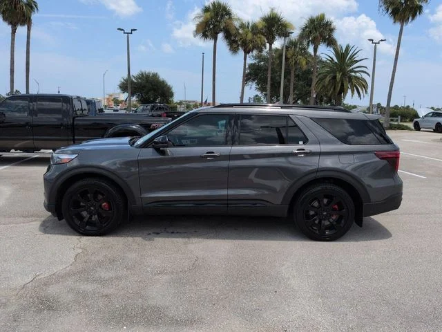 Certified Used 2020 Magnetic Metallic Ford ST image 7