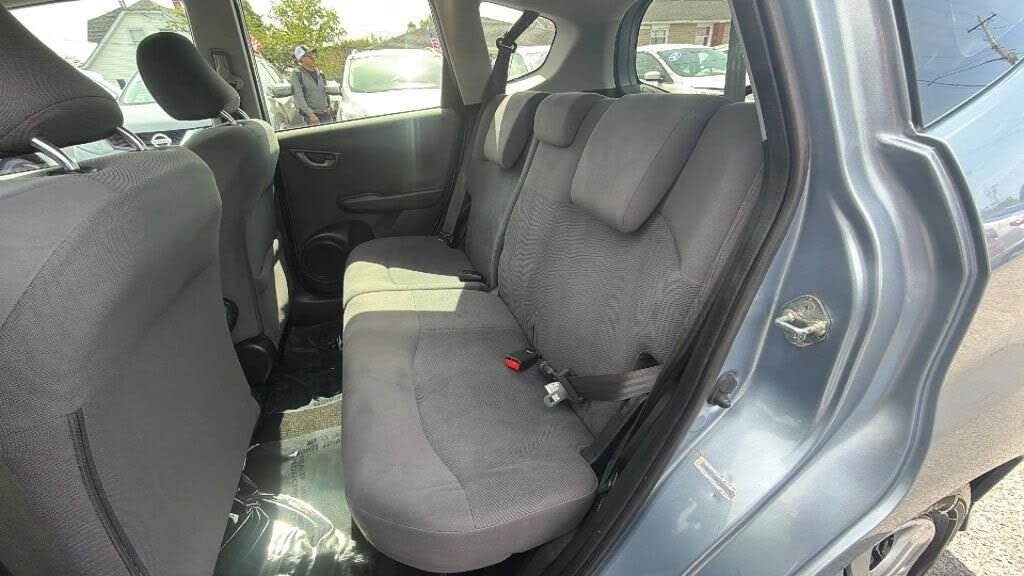 Used 2010  Honda Base image 8