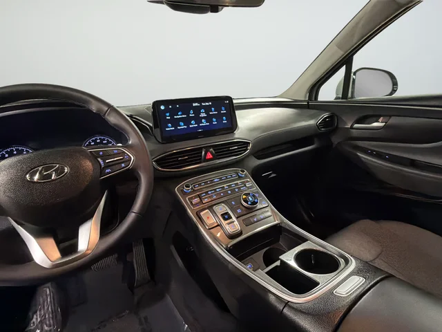 Used 2023 Silver Hyundai SEL image 12