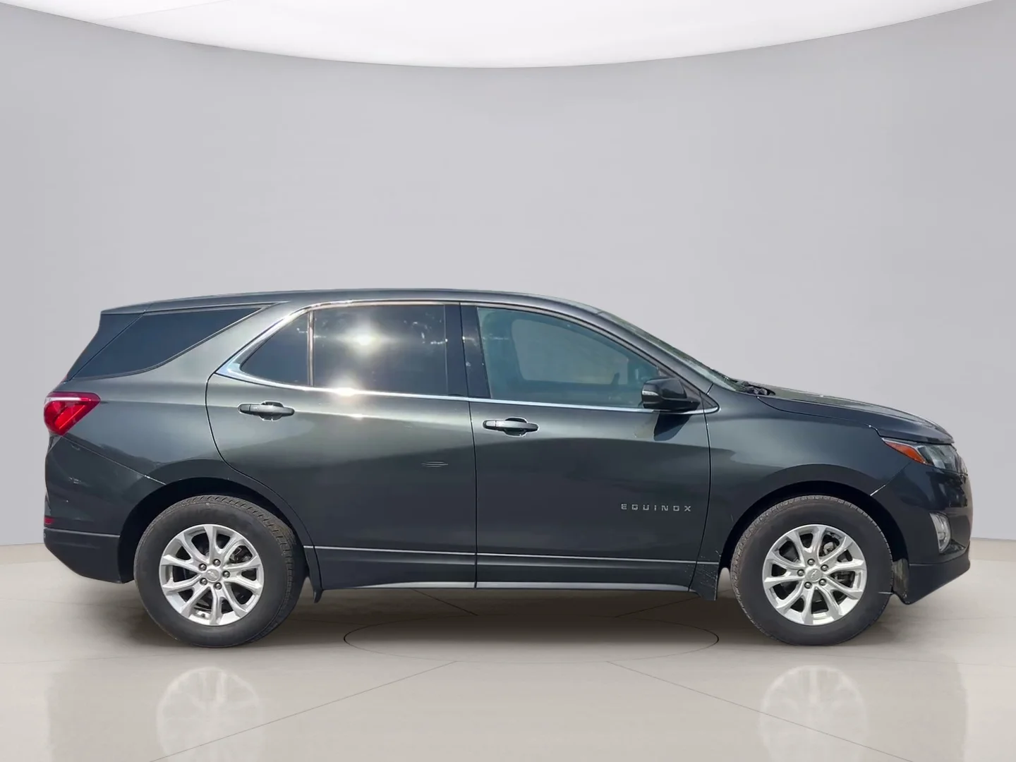 Used 2019 Gray Chevrolet LT image 7