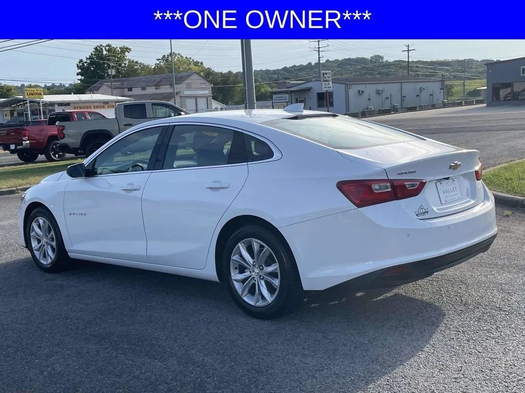 Used 2025 Summit White Chevrolet 1LT image 5