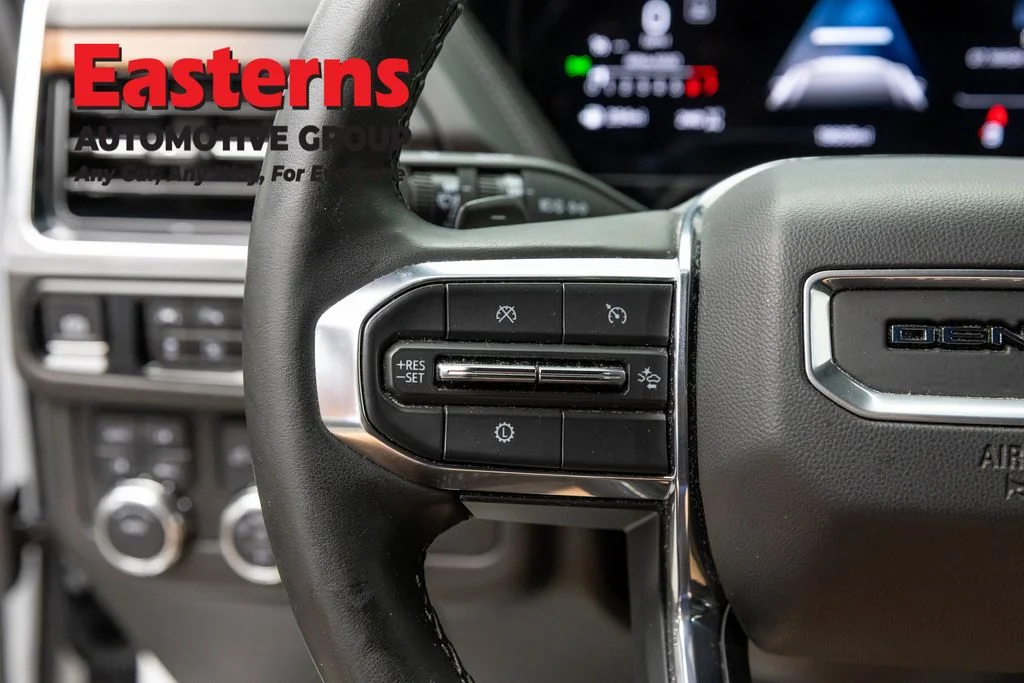 Used 2025 White GMC Denali image 15