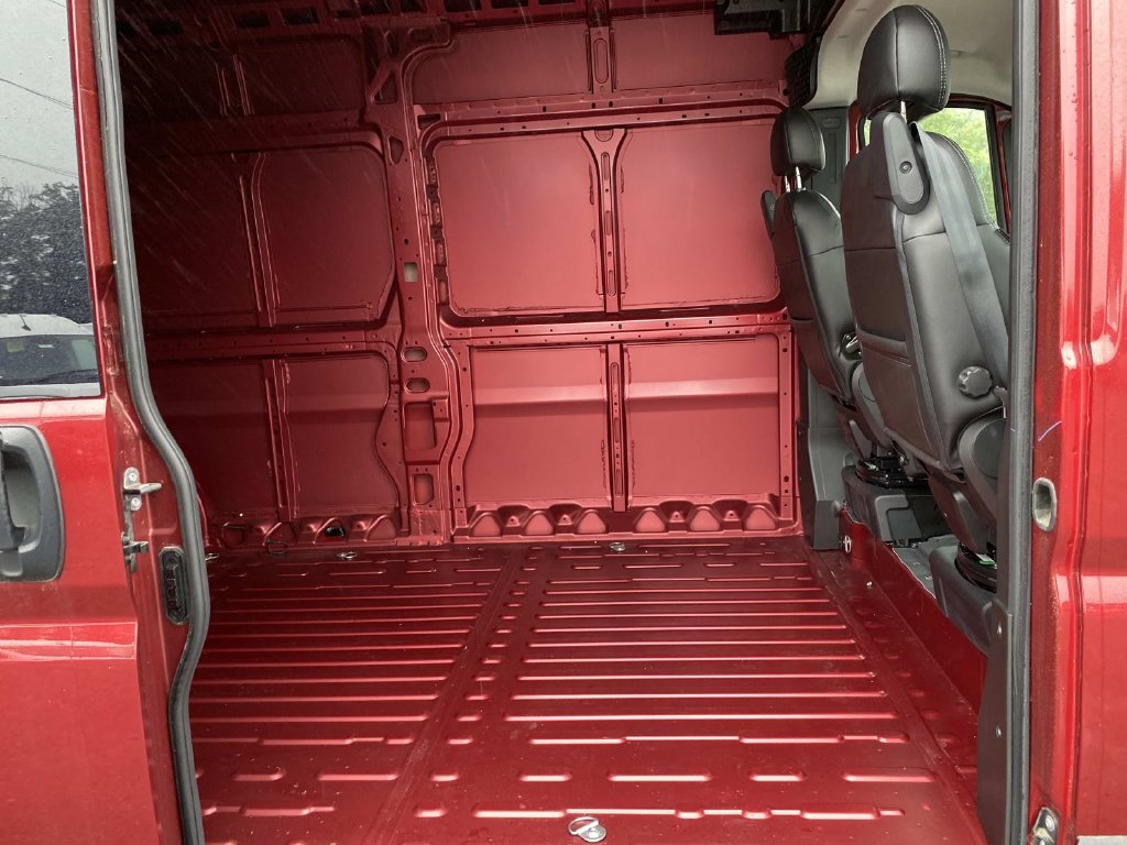 Used 2025 Red Ram High Roof image 22