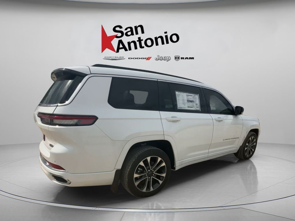 New 2025 Bright White Clear-Coat Exterior Paint Jeep Overland image 15