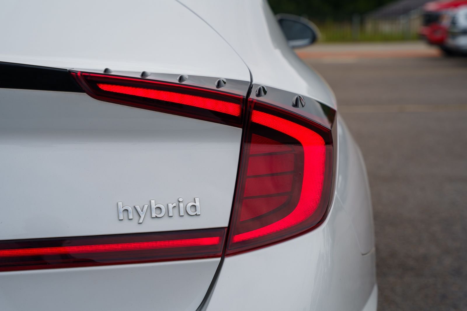 Used 2022 White Hyundai Limited image 15