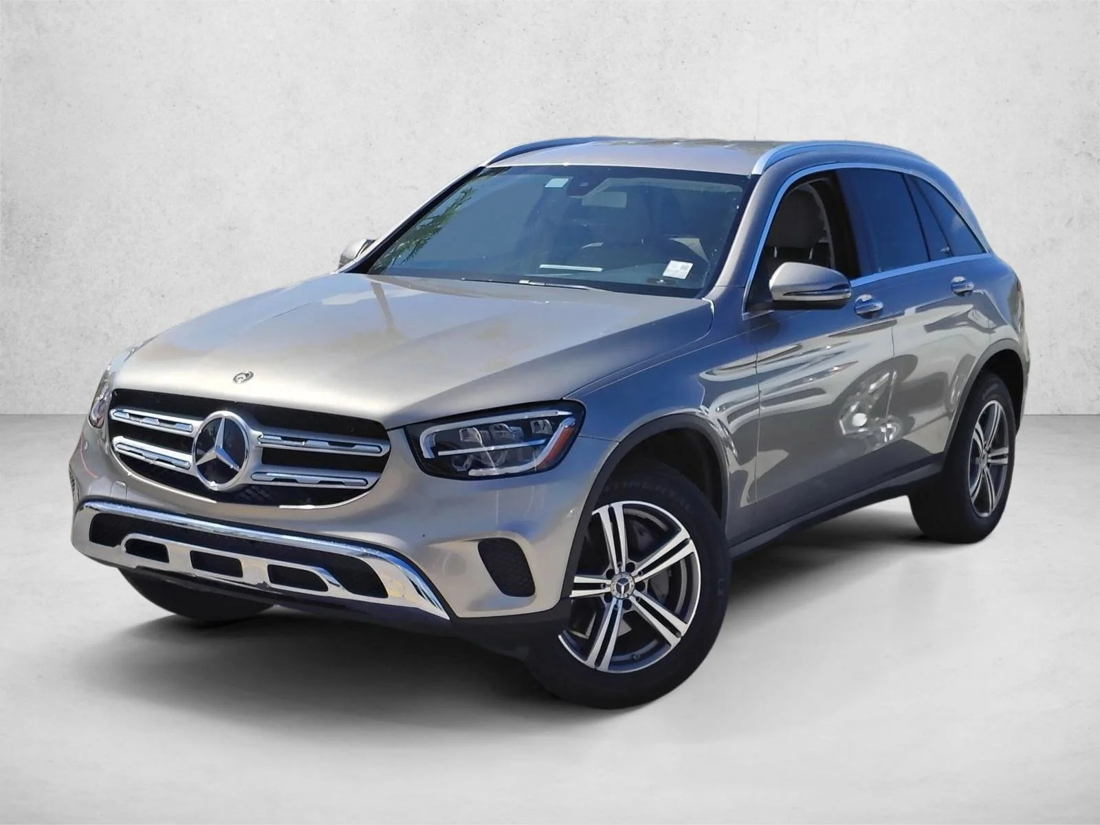 Used 2020 Mojave Silver Metallic Mercedes-Benz GLC 300 image 1