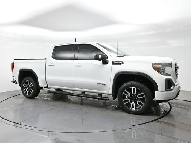 2022 GMC Sierra 4WD Crew Cab Short Box AT4's photo