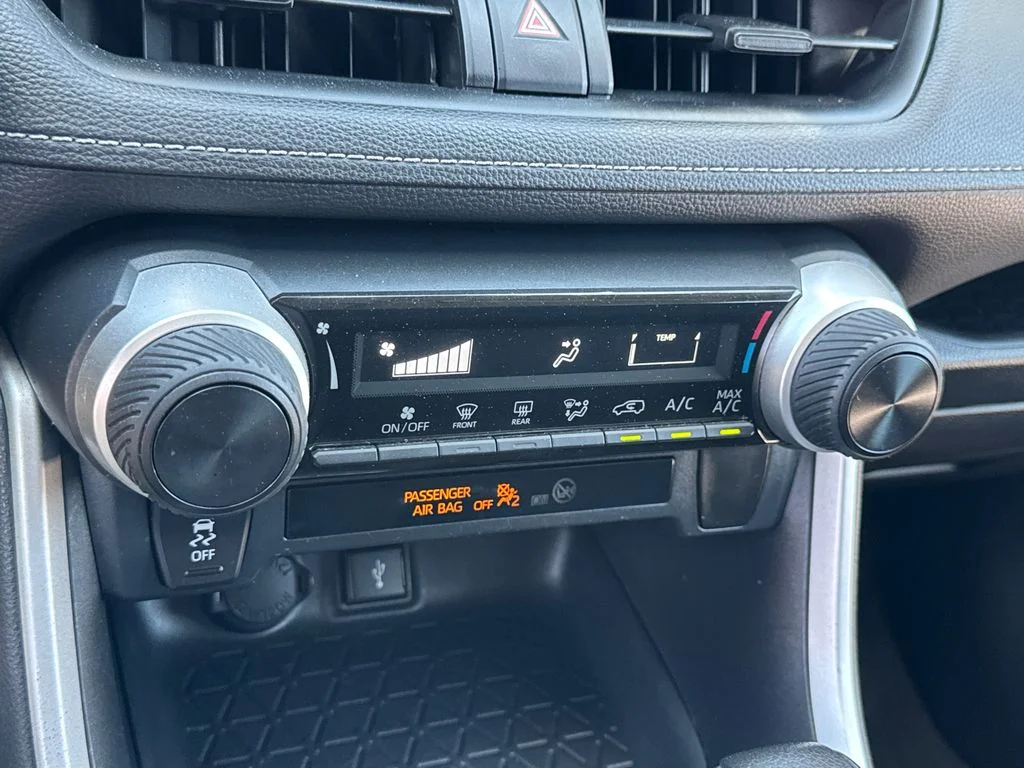 Used 2020 Gray Toyota LE image 29