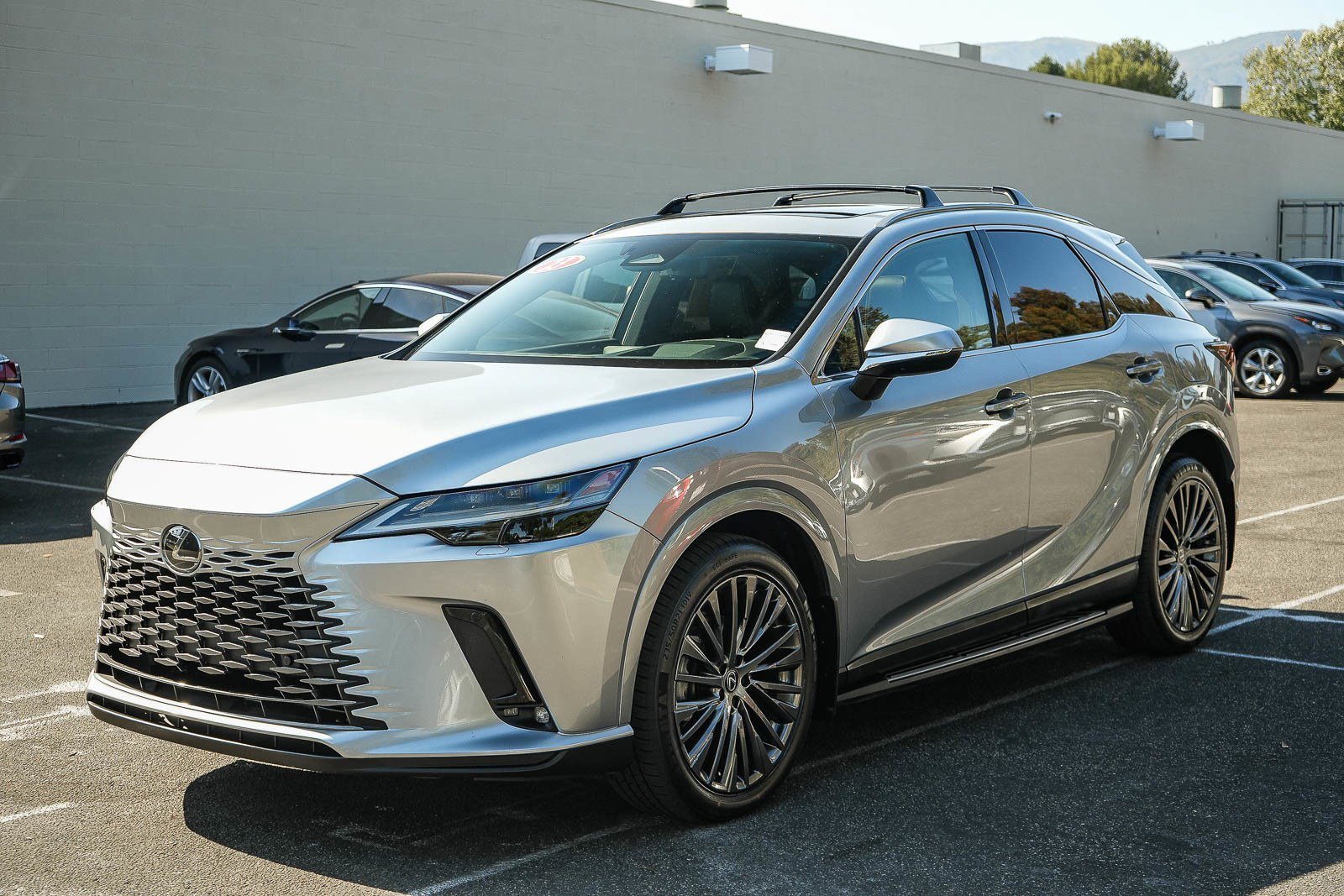 Certified Used 2023 Iridium Lexus 350 Luxury image 3