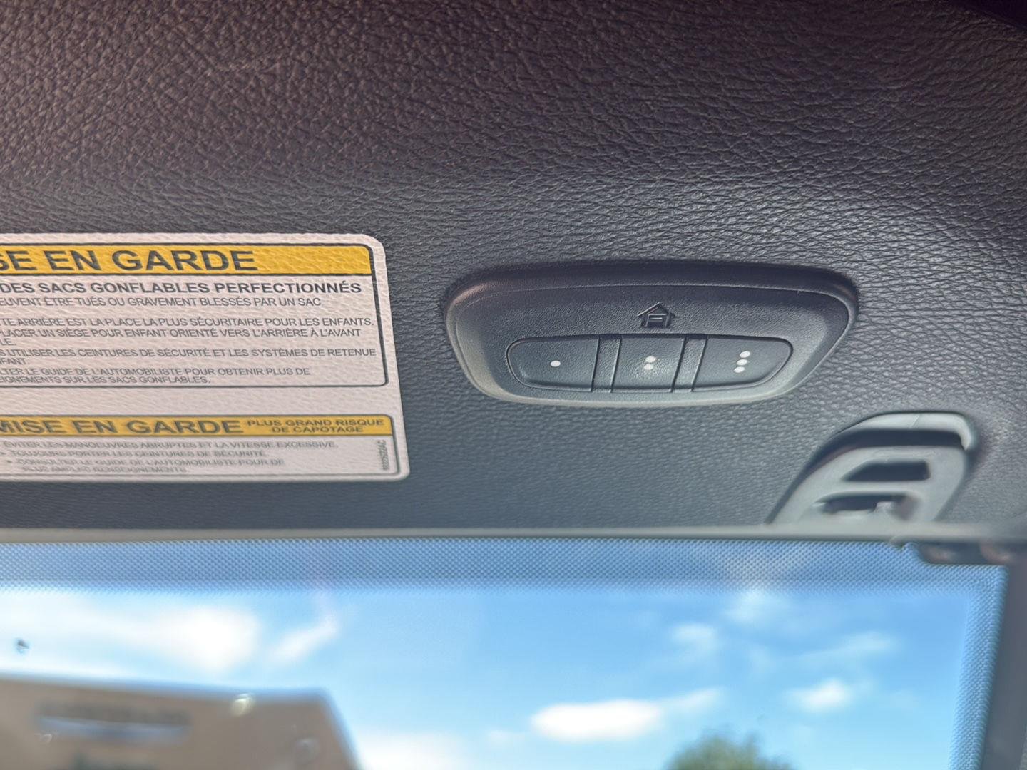 Used 2021 Sting-Gray Clearcoat Jeep Unlimited Rubicon image 25