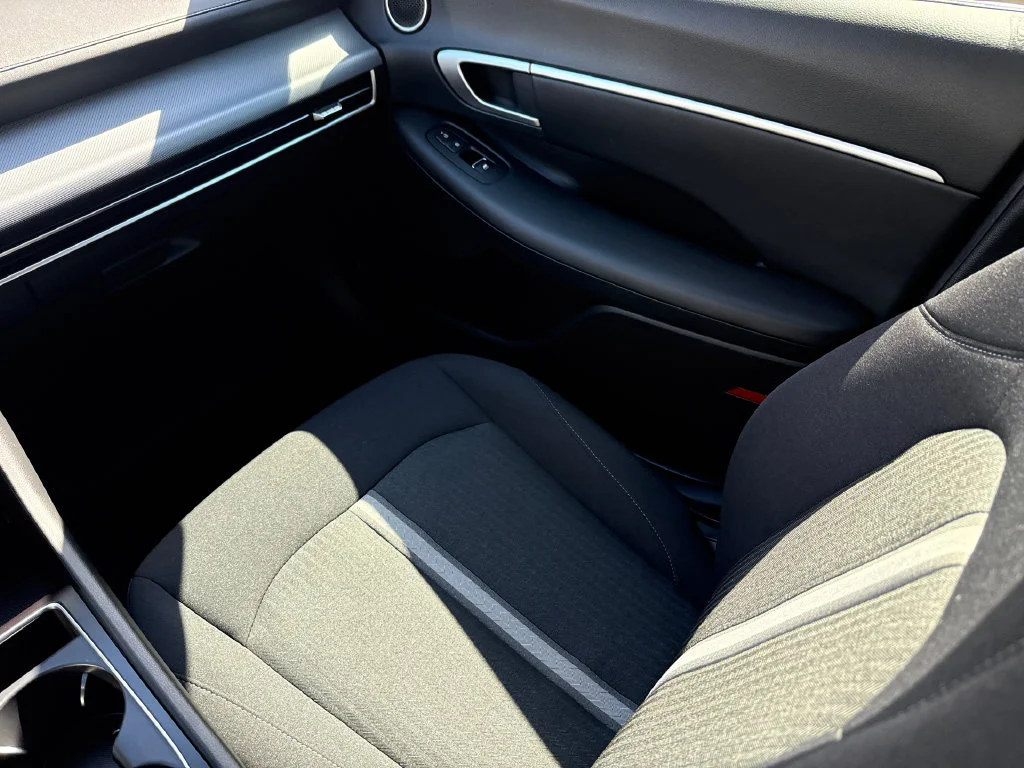Used 2024 Gray Hyundai SEL image 14
