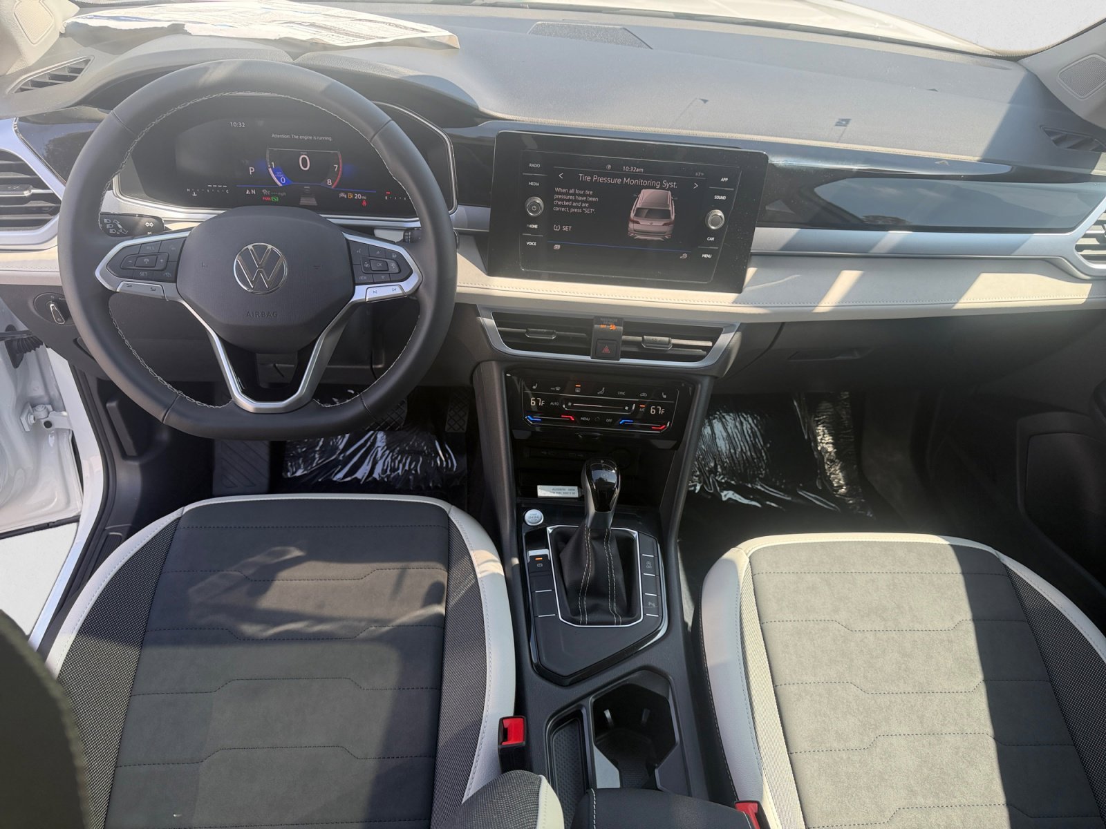 New 2026 White Volkswagen SE image 10