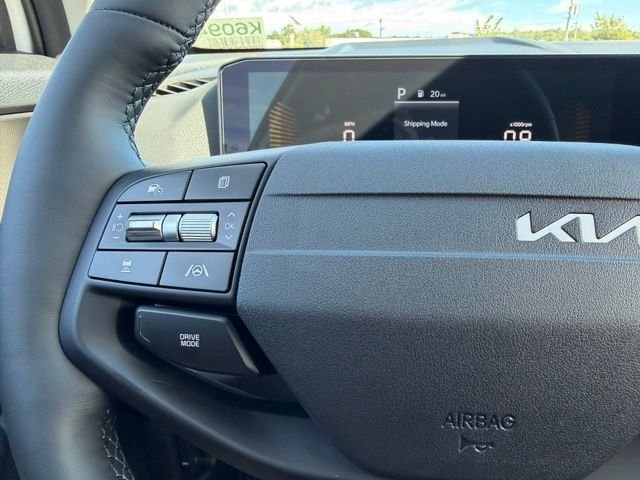 New 2027 Glacial White Pearl Kia LX image 21