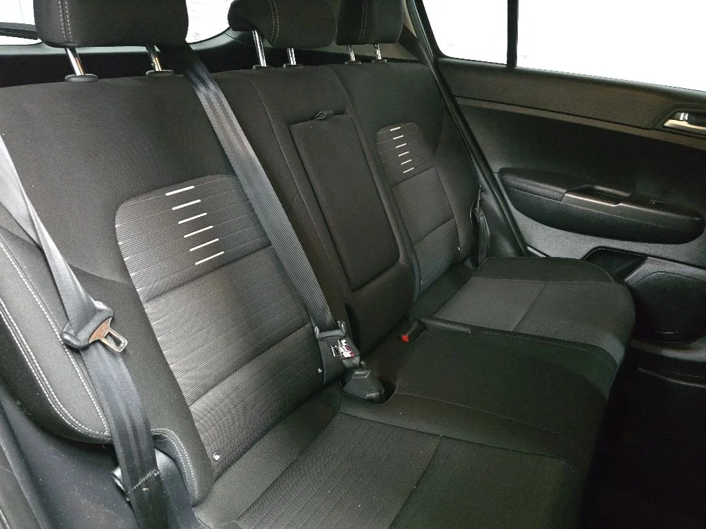 Used 2020 Pacific Blue Kia LX image 17