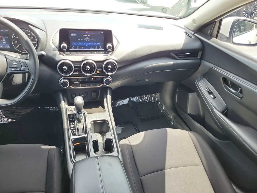 Certified Used 2025 White Nissan S image 17
