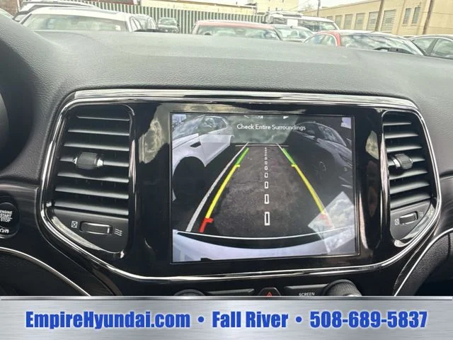 Used 2022 White Jeep Limited image 26