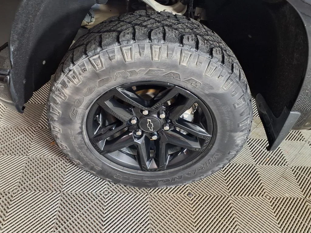 Used 2020 Black Chevrolet LT Trail Boss image 7