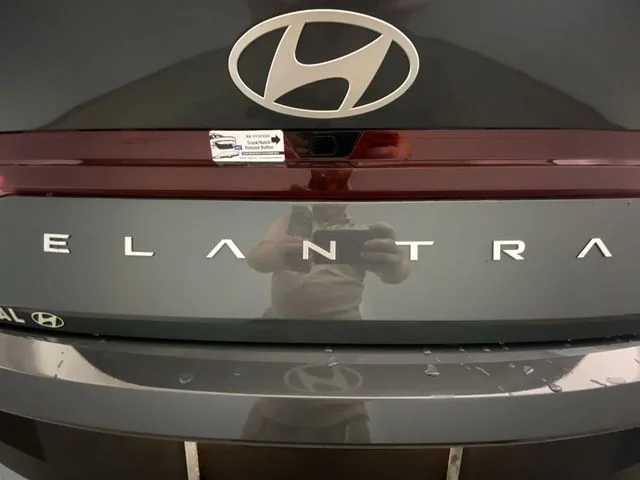 Used 2026 Gray Hyundai SEL Sport image 25