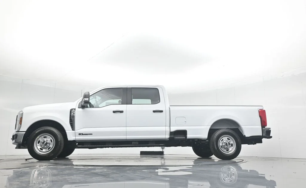 2026 Ford F-350 Super Duty XL - Photo 7