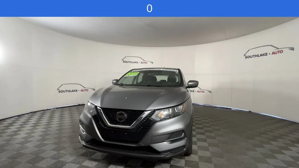 Used 2022 Gray Nissan S image 5