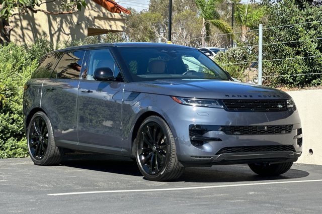 Certified Used 2025 Blue Land Rover SE image 7