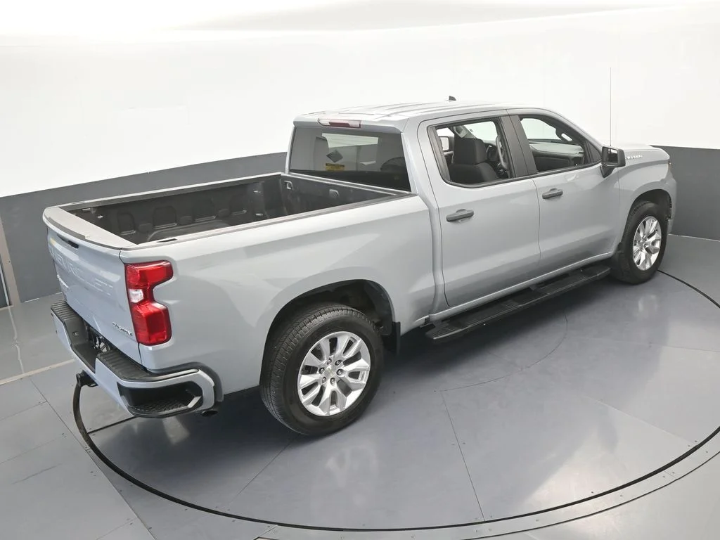 Used 2024 Slate Gray Metallic Chevrolet Custom image 54