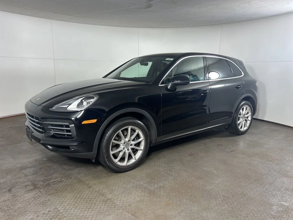 2022 Porsche Cayenne -'s photo