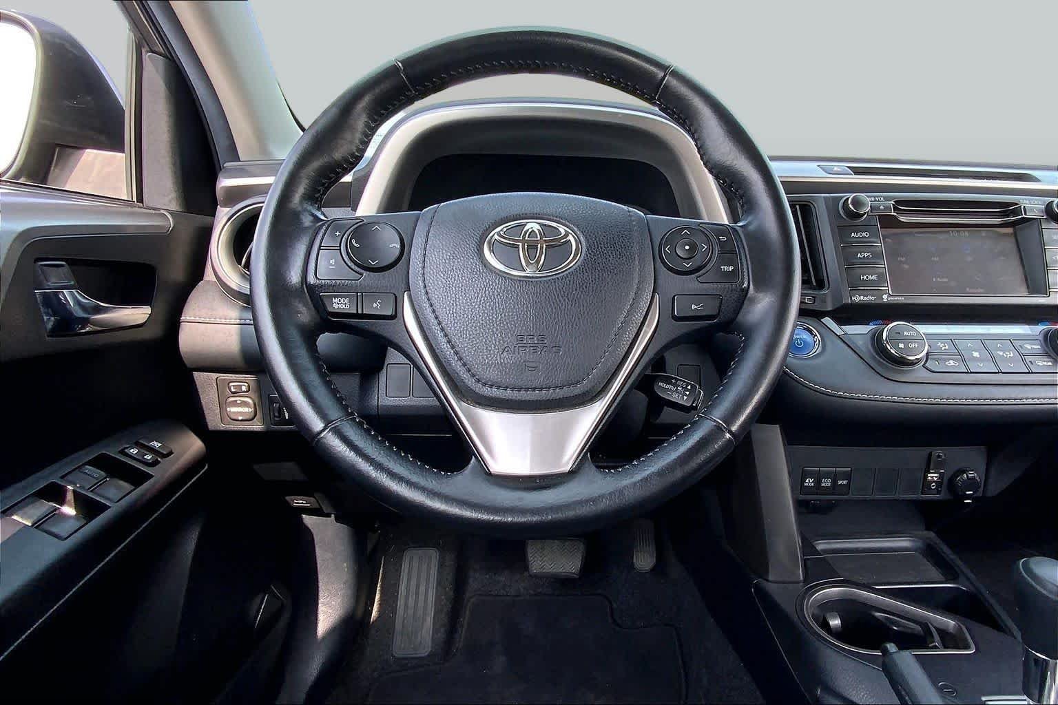 Used 2018 Magnetic Gray Metallic Toyota Hybrid LE image 6