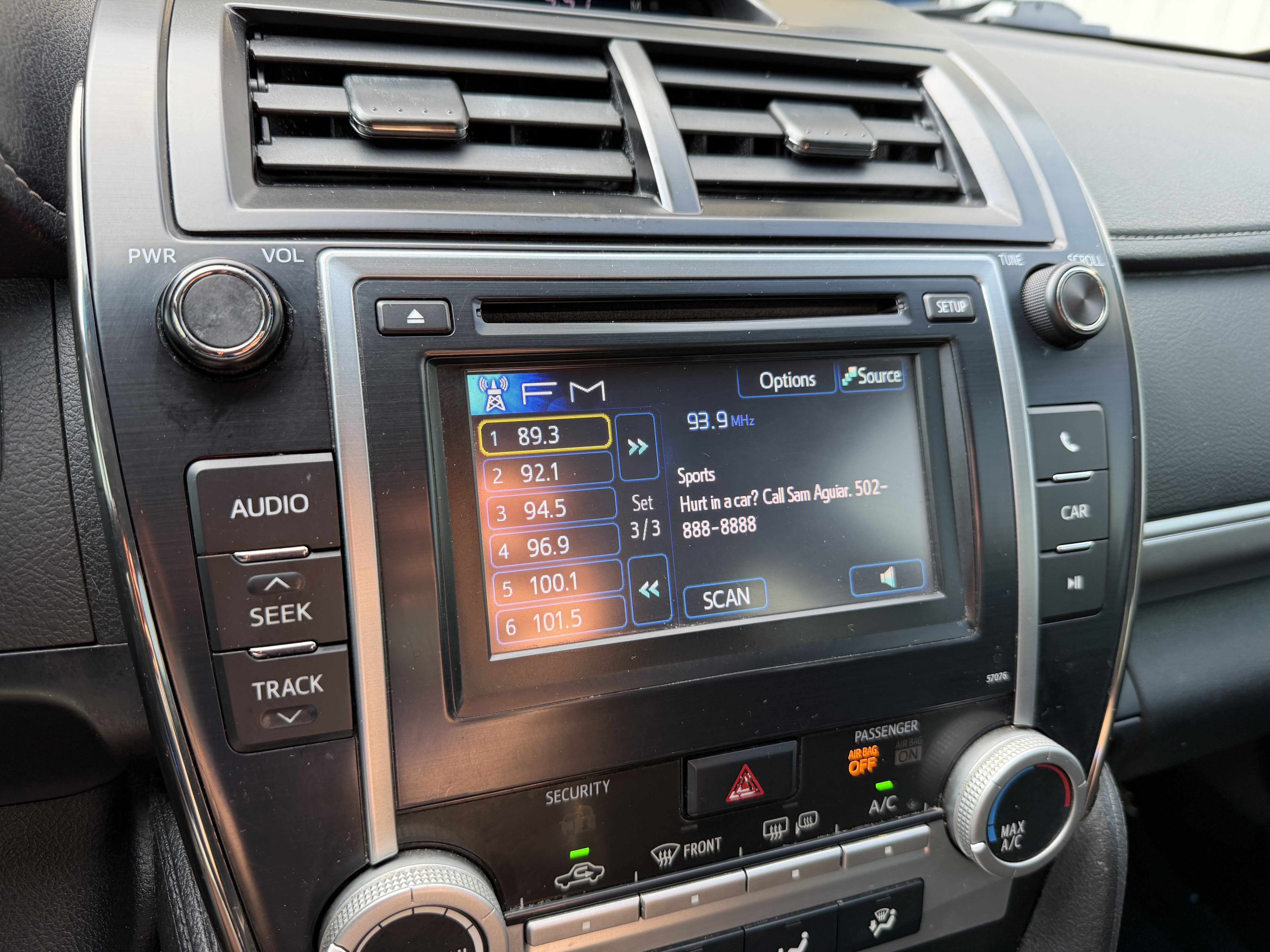 Used 2013 Attitude Black Metallic Toyota SE image 19