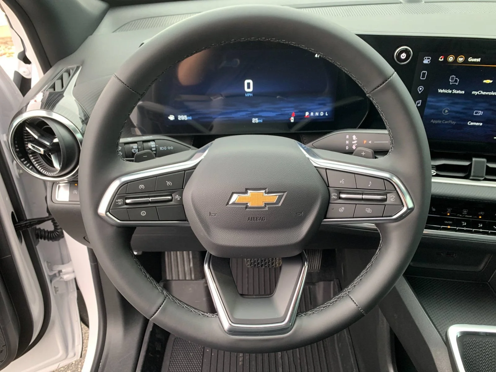2026 Chevrolet Equinox LT - Photo 31