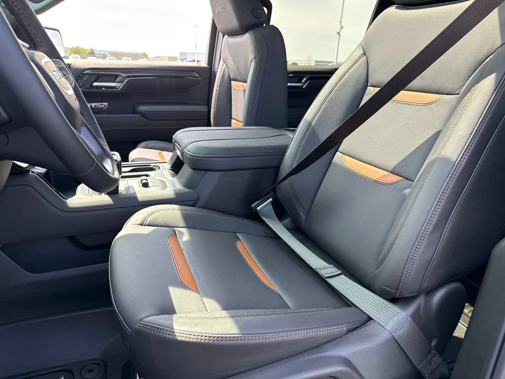 2026 GMC Sierra 1500 AT4 - Photo 14