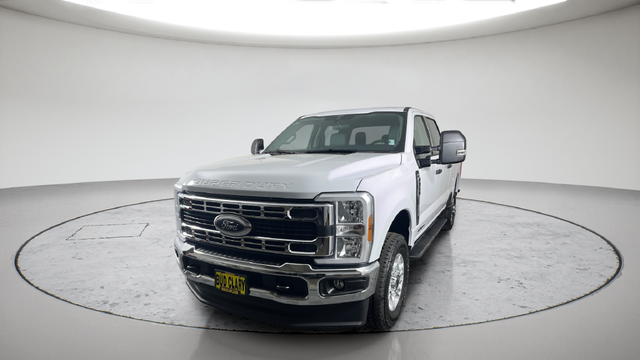 2026 Ford Super Duty F-350® XLT