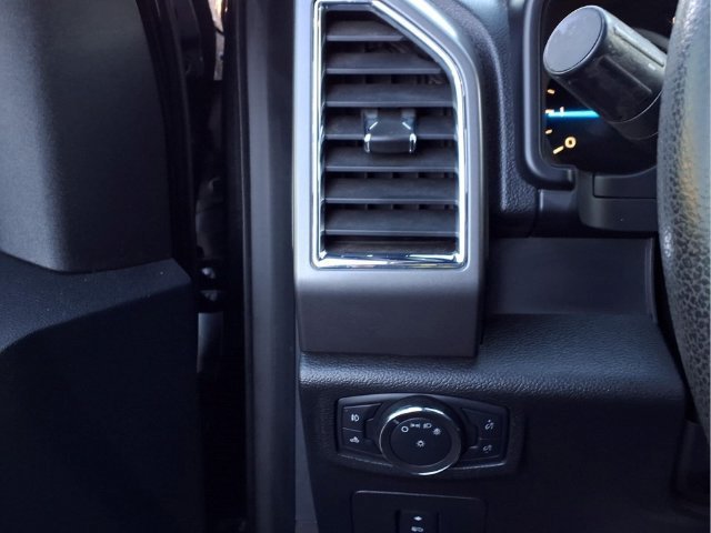 Used 2015  Ford XLT image 13