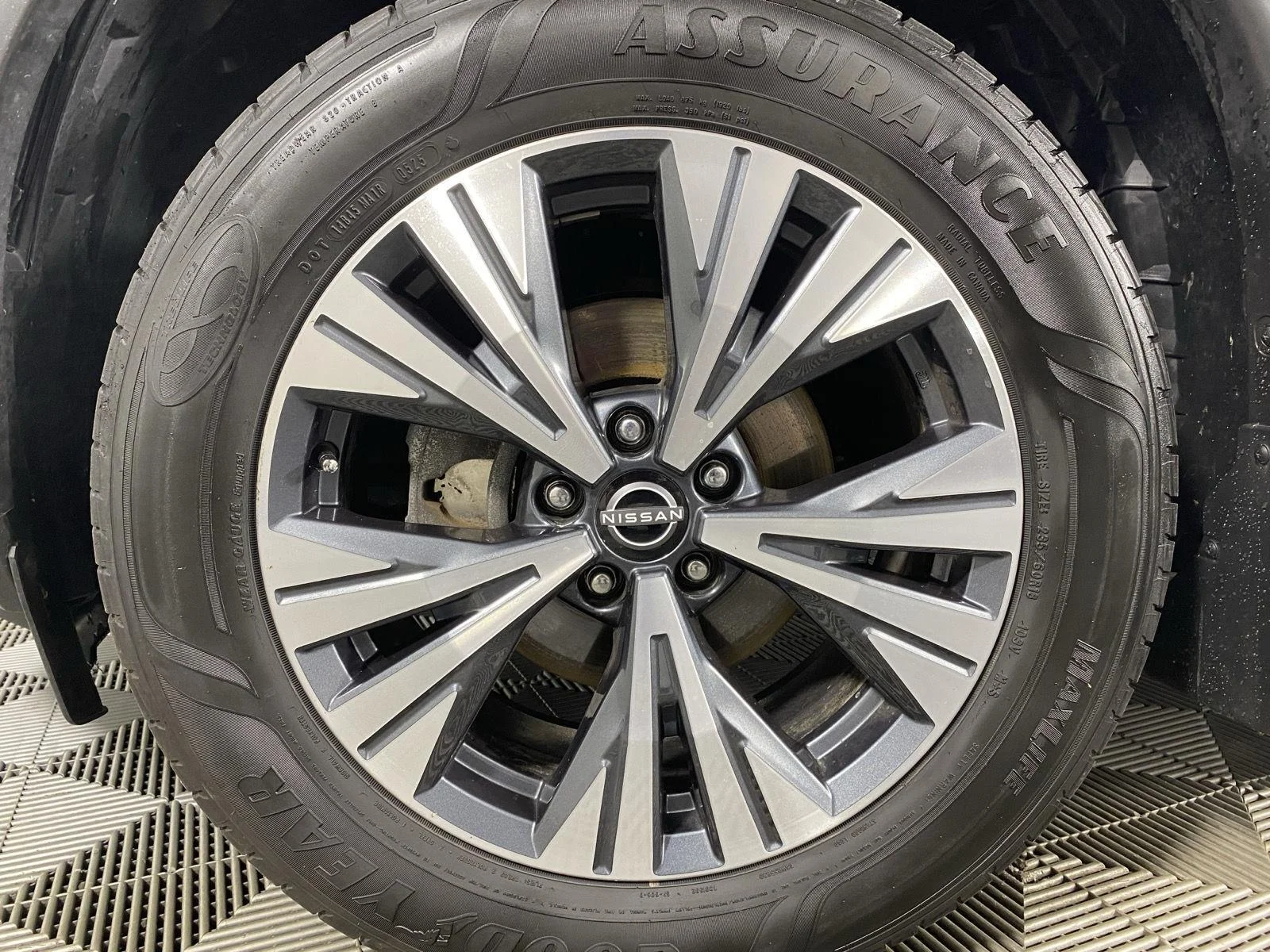 Used 2023 Gun Metallic Nissan SV image 11